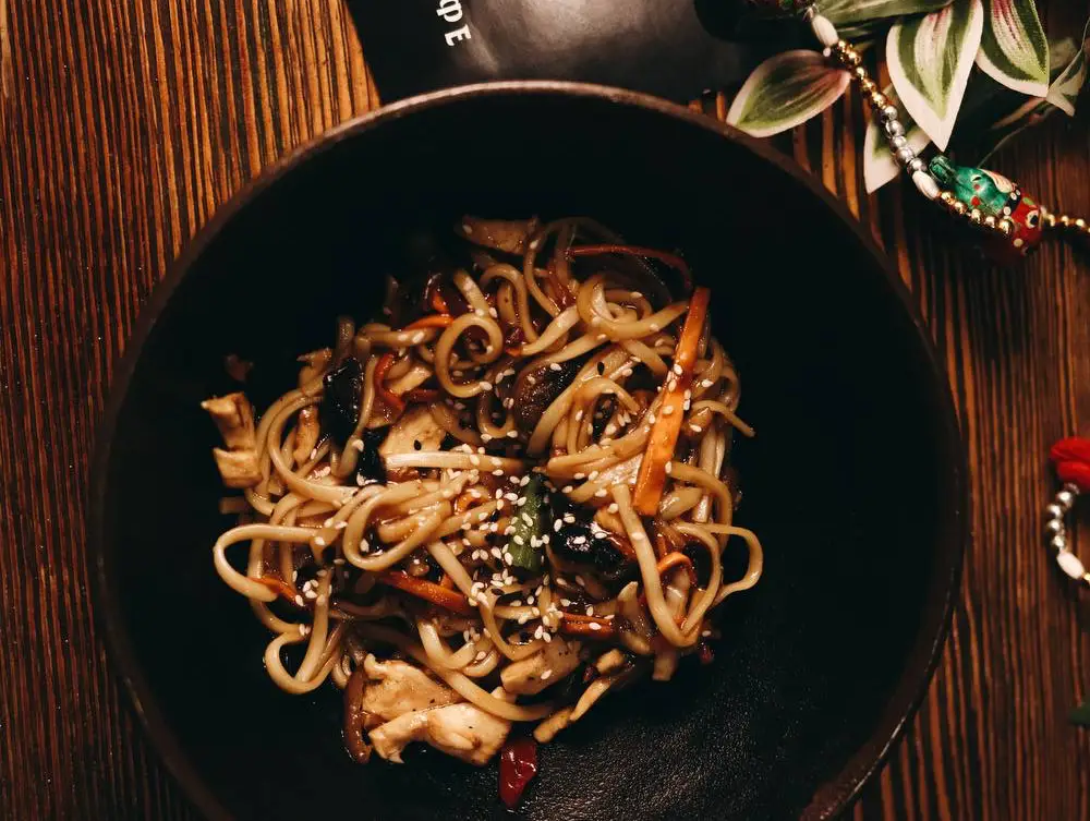 Удон пшеничный с креветками